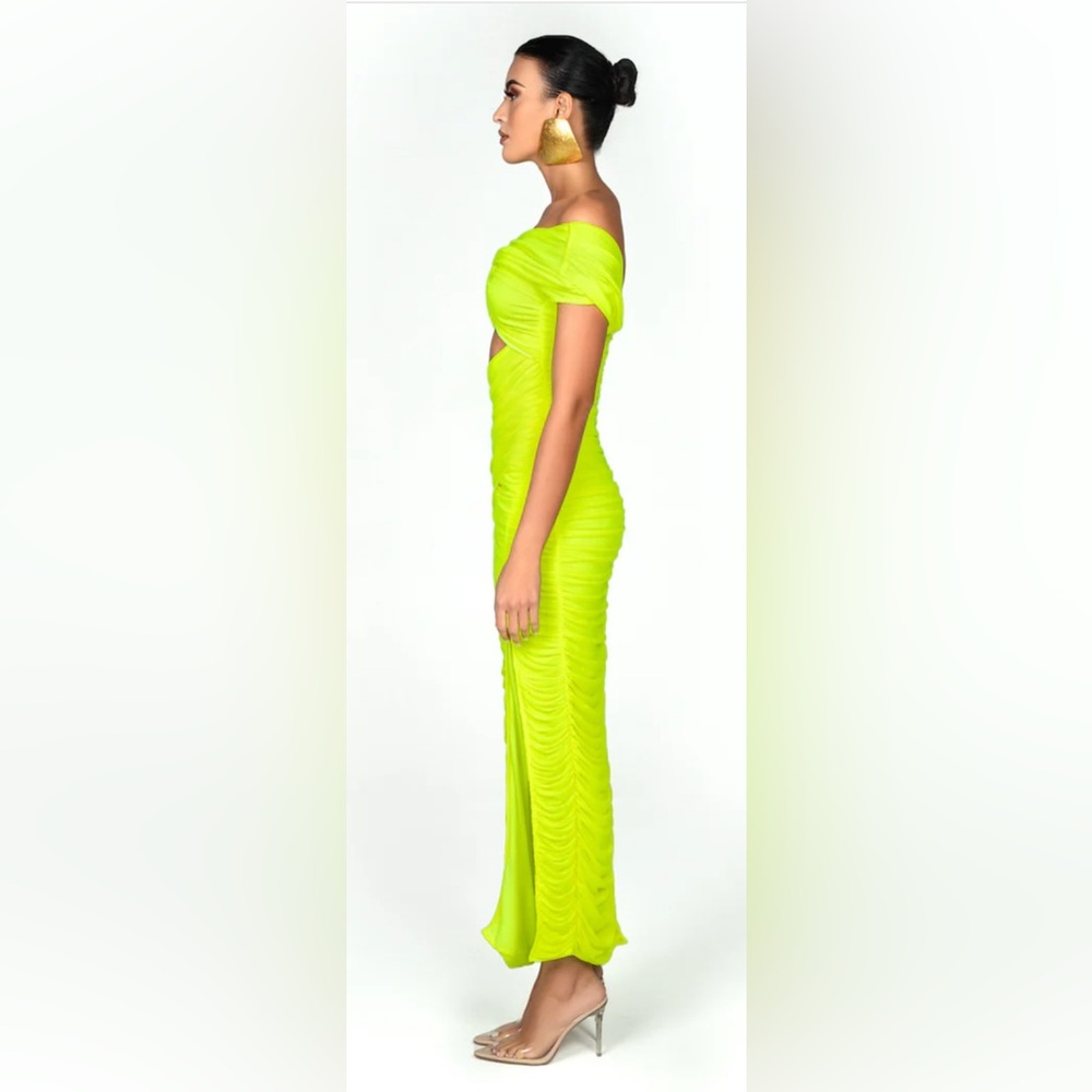 Bfyne Sassy Off-Shoulder Neon Green Midi Dress - Picture 2 of 6